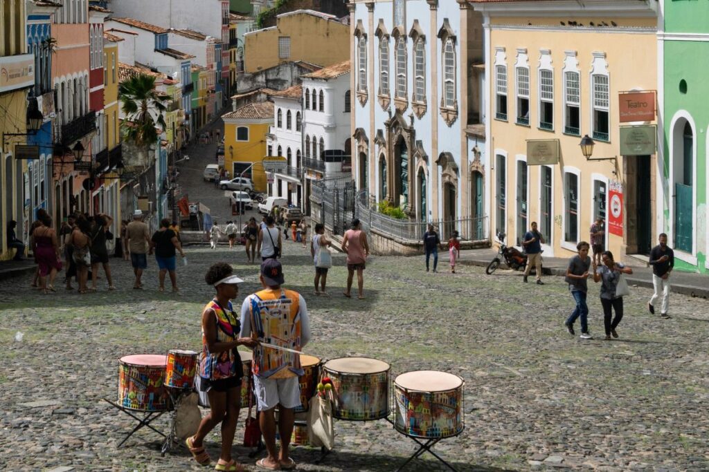 Na imagem está a cidade de Salvador, na Bahia como representação sobre o que é turismo cultural.
